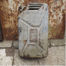 WH Jerry can 20 liter Nirona 1943